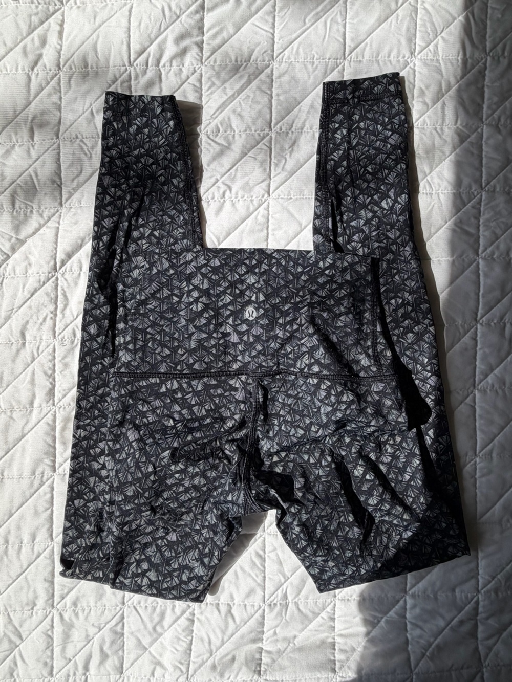LuluLemon Grey and Black Leggings Women's XS Extra Small
